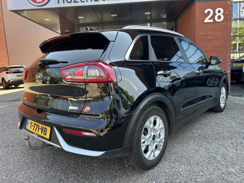 Kia Niro 1.6 GDi Hybrid Executiveline // LED // NAVI + CARPLAY // SCHUIFKANTELDAK // CLIMA // CAMERA // LEDER // TREKHAAK!! 2