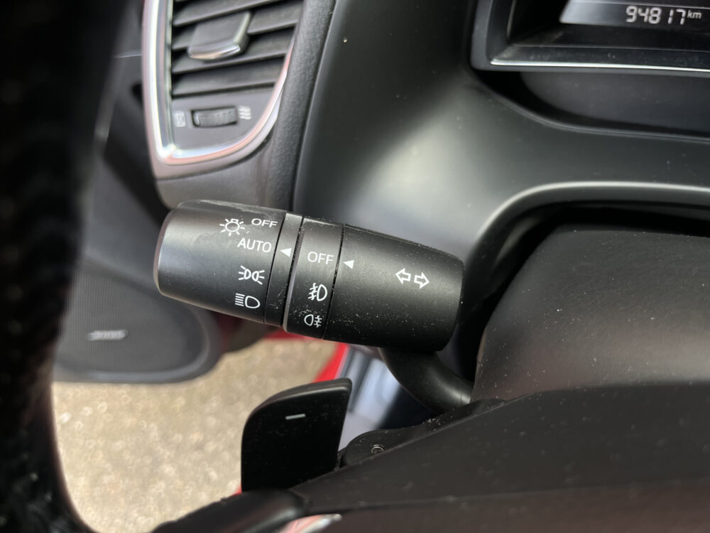 Mazda 3 2.0 SkyActiv-G 120 GT-M // ADAPT. CRUISE // DODEHOEK // KEYLESS // BOSE AUDIO // CAMERA // STUUR+STOELVERWARMING // LEDER+ELEK.  22