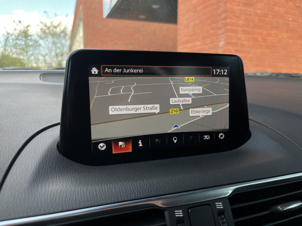 Mazda 3 2.0 SkyActiv-G 120 GT-M // ADAPT. CRUISE // DODEHOEK // KEYLESS // BOSE AUDIO // CAMERA // STUUR+STOELVERWARMING // LEDER+ELEK.  32