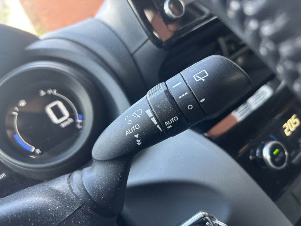 Toyota Yaris Cross 1.5 Hybrid Comfort // LED // APPLE CARPLAY / ANDROID AUTO // ADAPTIVE CRUISE // CLIMA // CAMERA 12