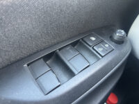 Toyota Yaris Cross 1.5 Hybrid Comfort // LED // APPLE CARPLAY / ANDROID AUTO // ADAPTIVE CRUISE // CLIMA // CAMERA 51