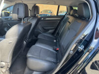 Renault Mégane Estate 1.2 TCe Bose // MASSAGE STOELEN // NAVI // CAMERA // TREKHAAK // BOSE PREMIUM AUDIO // CLIMA // 50