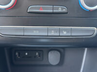 Renault Mégane Estate 1.2 TCe Bose // MASSAGE STOELEN // NAVI // CAMERA // TREKHAAK // BOSE PREMIUM AUDIO // CLIMA // 62