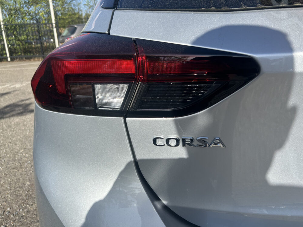 Opel Corsa 1.2 Turbo Edition // LED // NAVI + CARPLAY // HALF-LEDER // CLIMA // PDC V+A // CAMERA 31