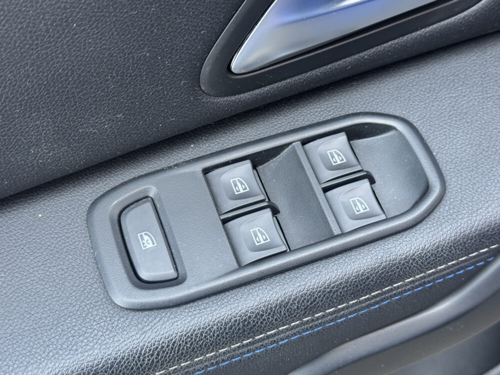 Dacia Duster 1.3 TCe Prestige // 360 CAMERA // DODEHOEK // CLIMA // CRUISE // NAVI+CARPLAY // 22