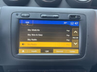 Dacia Duster 1.3 TCe Prestige // 360 CAMERA // DODEHOEK // CLIMA // CRUISE // NAVI+CARPLAY // 53