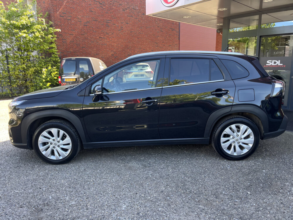 Suzuki S-Cross 1.5 Hybrid Style // ADAPT. CRUISE // DODEHOEK // STOELVERWARMING // CAMERA // APPLE-ANDROID AUTO // KEYLESS // 2