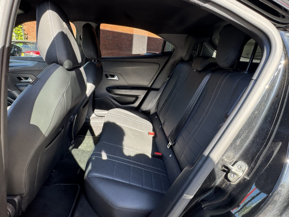 Opel Mokka 1.2 Turbo GS // NAVI // CAMERA // ADAPTIVE CRUISE // MASSAGE STOEL // CLIMA // DODEN HOEK SENSOR // 14