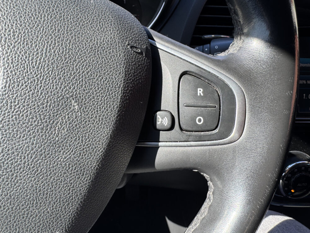 Renault Captur 1.2 TCe Dynamique // NAVI // CLIMA // CRUISE // CAMERA // BLUETOOTH // 18