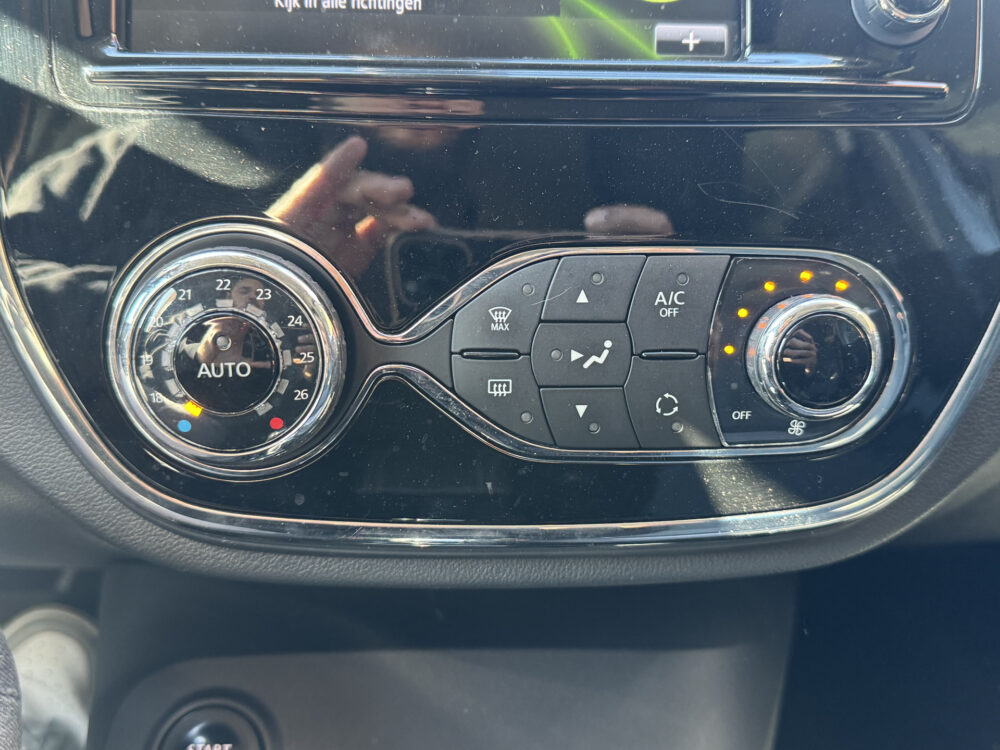 Renault Captur 1.2 TCe Dynamique // NAVI // CLIMA // CRUISE // CAMERA // BLUETOOTH // 19