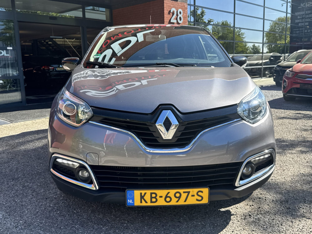Renault Captur 1.2 TCe Dynamique // NAVI // CLIMA // CRUISE // CAMERA // BLUETOOTH // 6