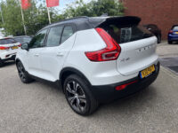 Volvo XC40 1.5 T5 Recharge R-Design // LEDER // ELEK. STOELEN+GEHEUGEN // HARMAN&KARDON // CAMERA // 41