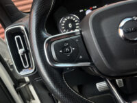 Volvo XC40 1.5 T5 Recharge R-Design // LEDER // ELEK. STOELEN+GEHEUGEN // HARMAN&KARDON // CAMERA // 59