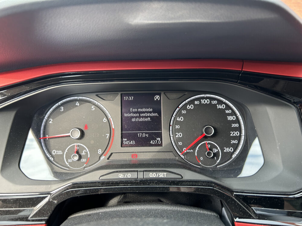 Volkswagen Polo 1.0 TSI Beats GOED ONDERHOUDEN!! // FULL LED // APPLE CARPLAY / ANDROID AUTO // STOELVERWARMING // PDC V+A 32