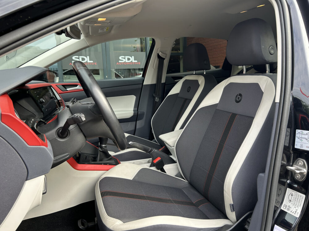 Volkswagen Polo 1.0 TSI Beats GOED ONDERHOUDEN!! // FULL LED // APPLE CARPLAY / ANDROID AUTO // STOELVERWARMING // PDC V+A 8