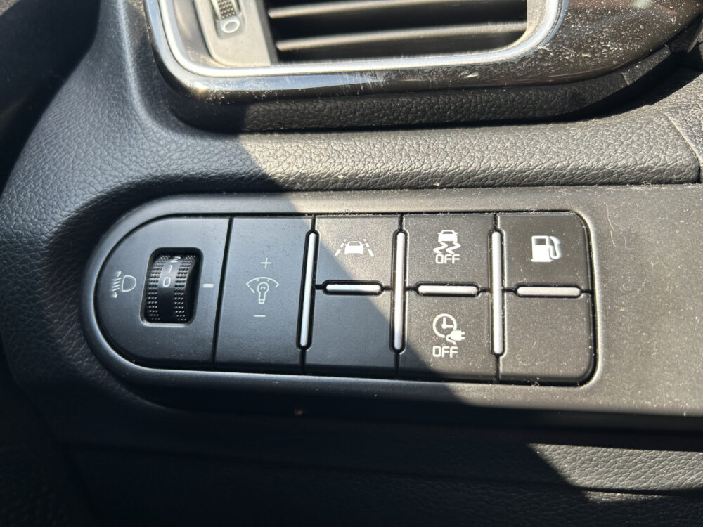 Kia Ceed Sportswagon 1.6 GDI PHEV DynamicLine // FULL LED // ADAPTIVE CRUISE // APPLE CARPLAY / ANDROID AUTO // CAMERA 24