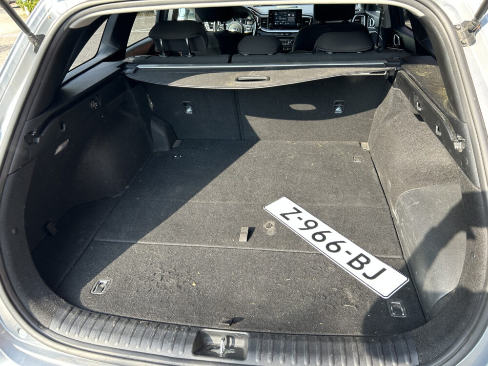 Kia Ceed Sportswagon 1.6 GDI PHEV DynamicLine // FULL LED // ADAPTIVE CRUISE // APPLE CARPLAY / ANDROID AUTO // CAMERA 30