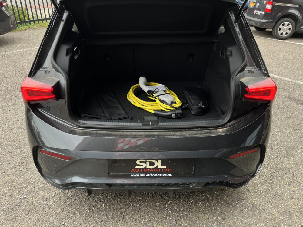 CUPRA Born Business Plus 62 kWh // ADAPT. CRUISE // FULL LED // CAMERA+SENSOREN // SFEERVERLICHTING // NAVI+CARPLAY // 10