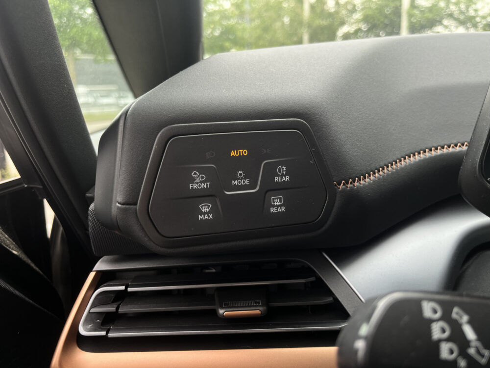 CUPRA Born Business Plus Copper 62 kWh // ADAPT. CRUISE // FULL LED // CAMERA+SENSOREN // SFEERVERLICHTING // NAVI+CARPLAY // 14