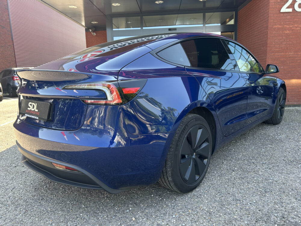 Tesla Model 3 HIGHLAND RWD 60KWH // PANO // CAMERA // ADAPTIVE CRUISE // SFEERVERLICHTING // LEDER 2