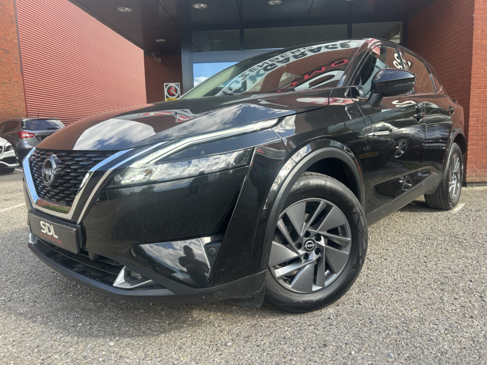 Nissan QASHQAI 1.3 MHEV Xtronic Acenta // LED // APPLE CARPLAY / ANDROID AUTO // ADAPTIVE CRUISE // CAMERA // KEYLESS 1