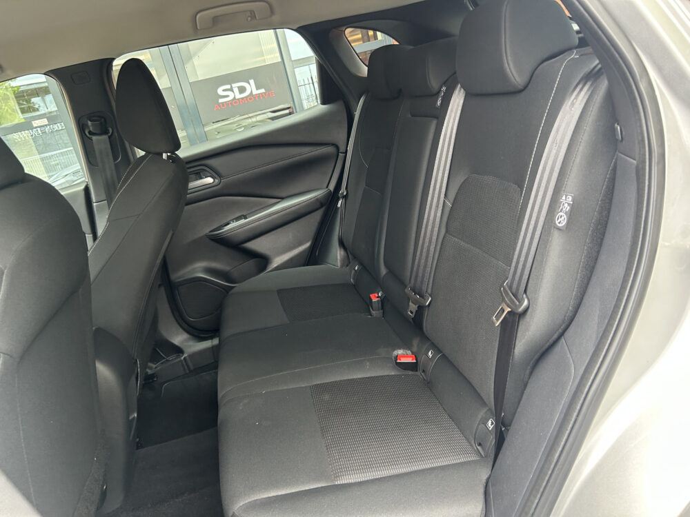 Nissan QASHQAI 1.3 MHEV Xtronic Acenta // LED // APPLE CARLPAY / ANDROID AUTO // ADAPTIVE CRUISE // CAMERA // KEYLESS 29