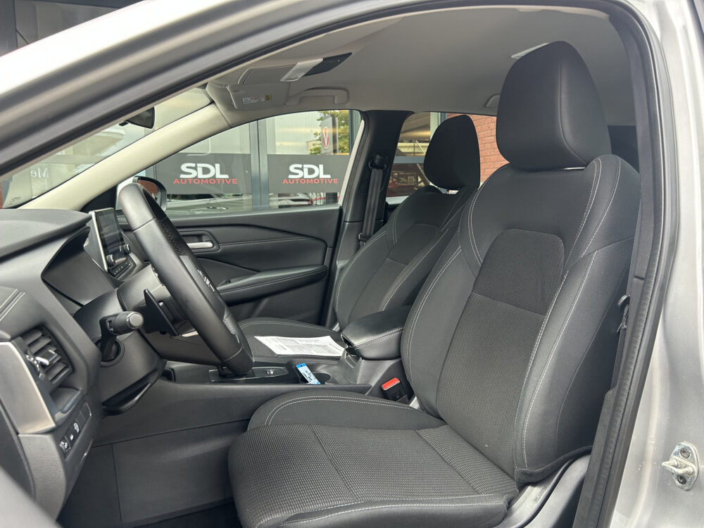 Nissan QASHQAI 1.3 MHEV Xtronic Acenta // LED // APPLE CARLPAY / ANDROID AUTO // ADAPTIVE CRUISE // CAMERA // KEYLESS 8