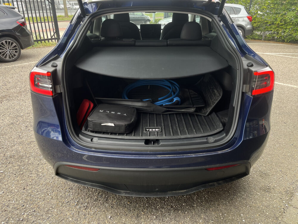 Tesla Model Y RWD 60 kWh 1e EIGENAAR SOH 92% // PANODAK // NAVI // ADAPTIVE CRUISE // CLIMA // AUTOPILOT // 360 CAMERA // LEDEREN BEKLEDING // 14