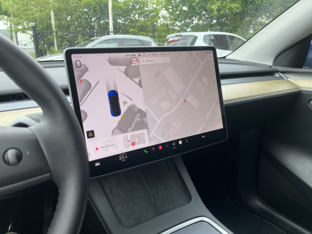 Tesla Model Y RWD 60 kWh 1e EIGENAAR SOH 92% // PANODAK // NAVI // ADAPTIVE CRUISE // CLIMA // AUTOPILOT // 360 CAMERA // LEDEREN BEKLEDING // 34