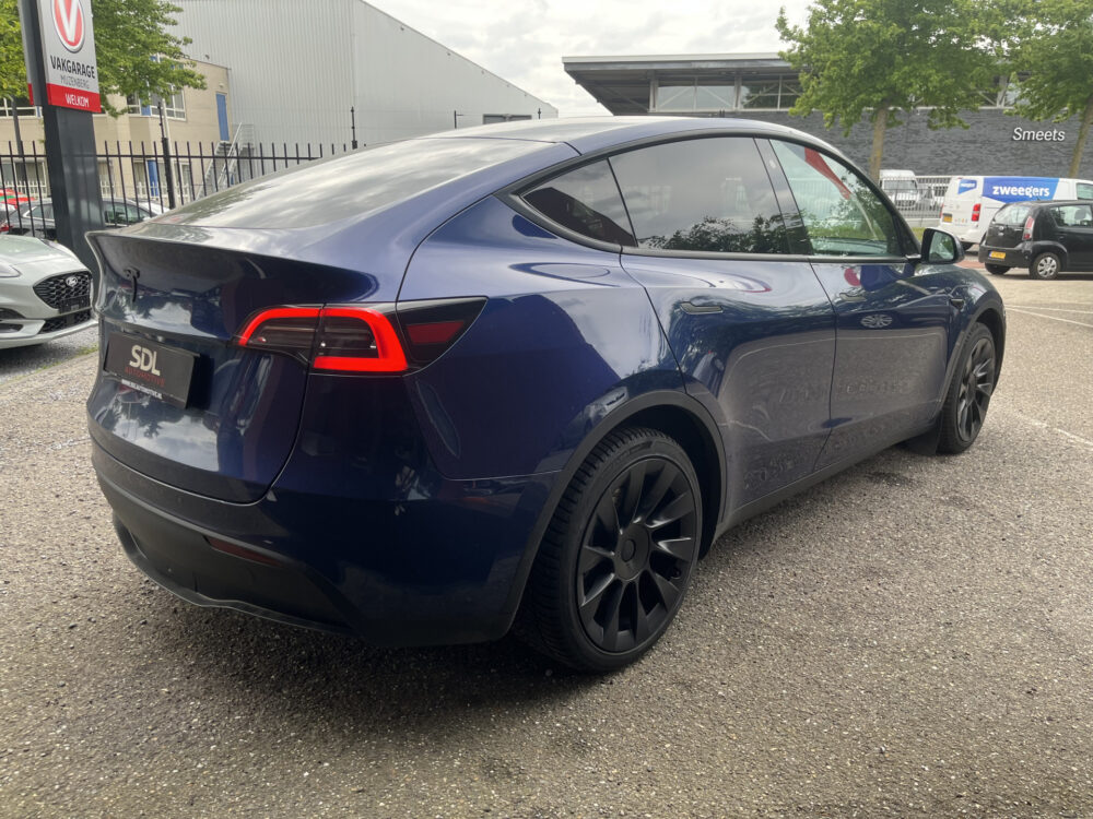 Tesla Model Y RWD 60 kWh 1e EIGENAAR SOH 92% // PANODAK // NAVI // ADAPTIVE CRUISE // CLIMA // AUTOPILOT // 360 CAMERA // LEDEREN BEKLEDING // 6