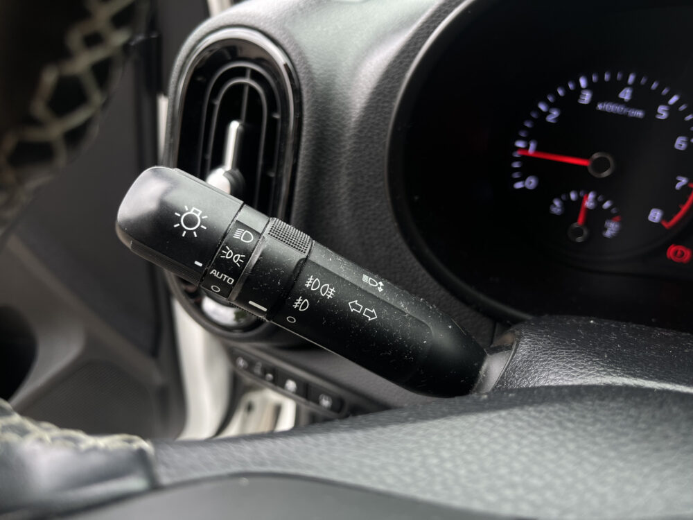 Kia Picanto 1.0 CVVT DynamicPlusLine // NAVI+CARPLAY // CLIMA CONTROL // CRUISE // CAMERA // LED // 19
