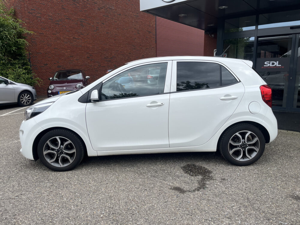 Kia Picanto 1.0 CVVT DynamicPlusLine // NAVI+CARPLAY // CLIMA CONTROL // CRUISE // CAMERA // LED // 2