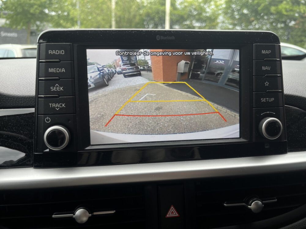 Kia Picanto 1.0 CVVT DynamicPlusLine // NAVI+CARPLAY // CLIMA CONTROL // CRUISE // CAMERA // LED // 23