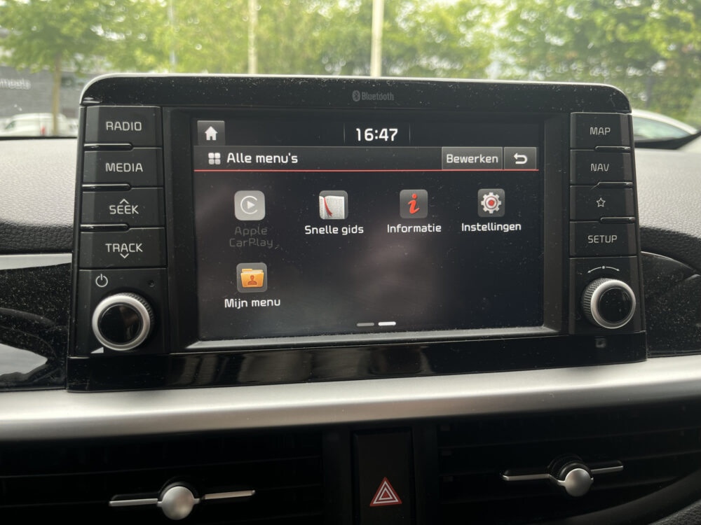 Kia Picanto 1.0 CVVT DynamicPlusLine // NAVI+CARPLAY // CLIMA CONTROL // CRUISE // CAMERA // LED // 24