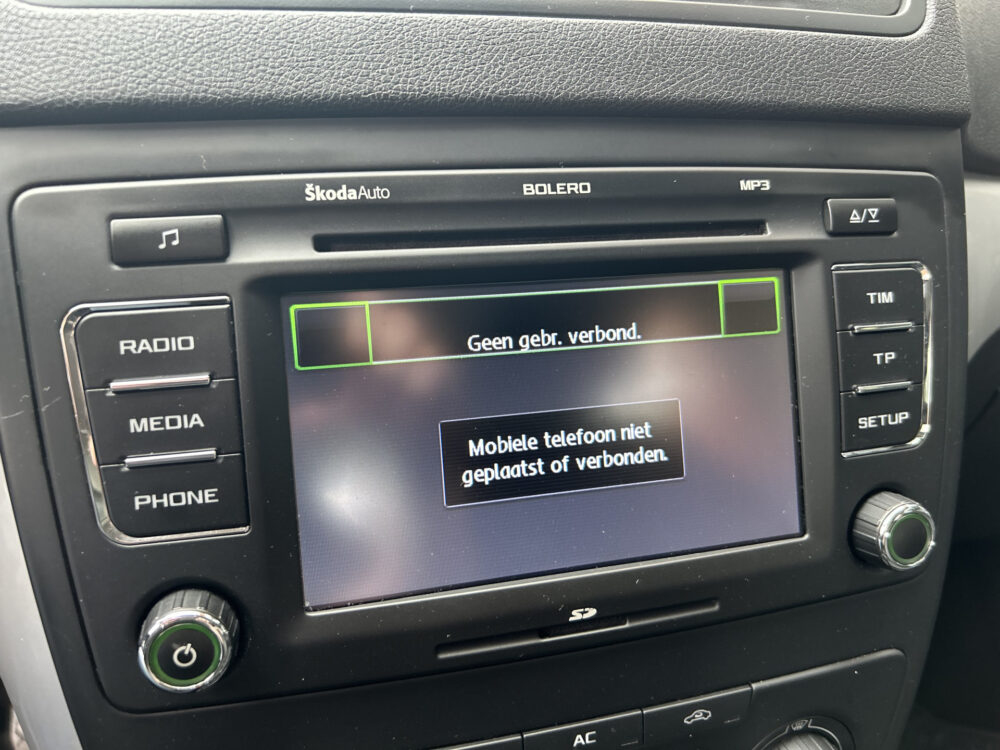 Škoda Yeti 1.2 TSI Ambition // CRUISE // AIRCO // BLUETOOTH // TREKHAAK // 15