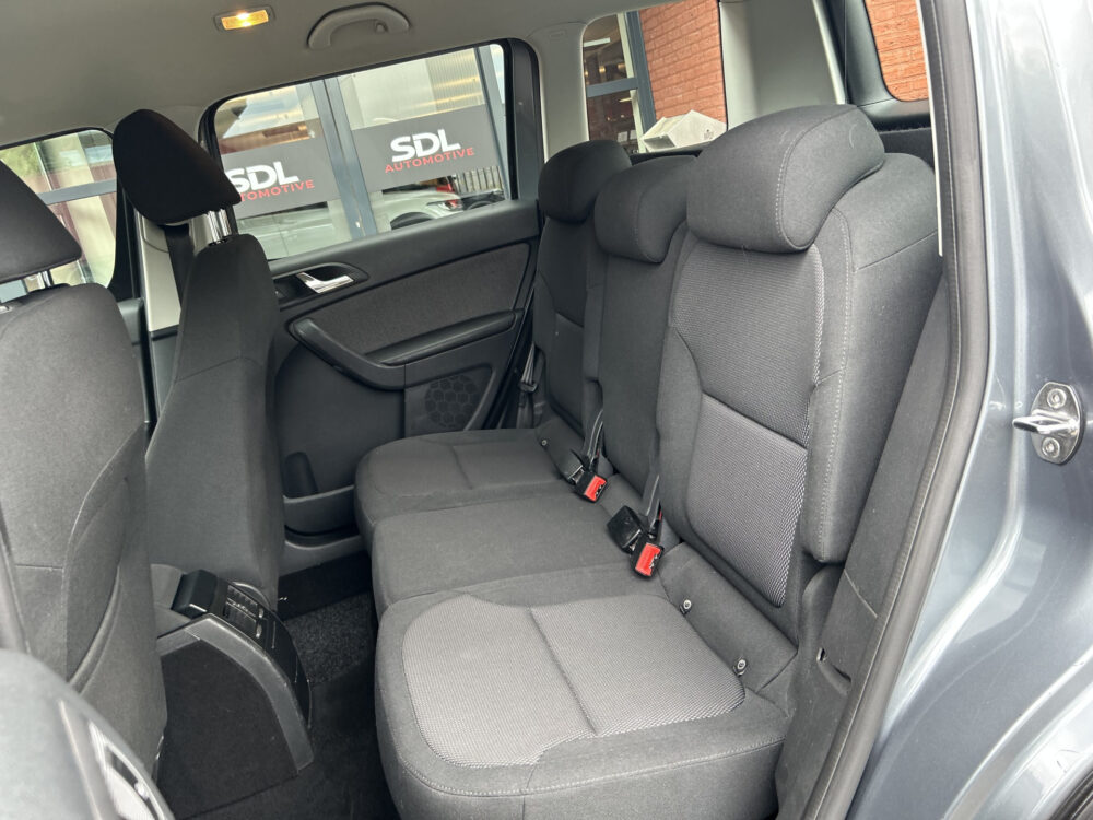Škoda Yeti 1.2 TSI Ambition // CRUISE // AIRCO // BLUETOOTH // TREKHAAK // 25