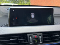 BMW X1 xDrive25e Executive M-Sport 100% SOH!!! // FULL LED // NAVI // SPORTSTOELEN + STOELVERWARMING // PDC // ELEK. KOFFERKLEP 52