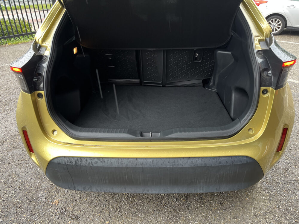 Toyota Yaris Cross 1.5 Hybrid First Edition // ADAPT. CRUISE // LED // KEYLESS // CAMERA // NAVI+CARPLAY // 15