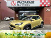 Toyota Yaris Cross 1.5 Hybrid First Edition // ADAPT. CRUISE // LED // KEYLESS // CAMERA // NAVI+CARPLAY // 33