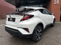 Toyota C-HR 1.8 Hybrid Dynamic 53000KM!! Dealer Auto!! // FULL LED // APPLE CARPLAY / ANDROID AUTO // ADAPTIVE CRUISE // CAMERA // PDC V+A / 34