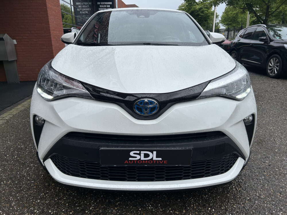 Toyota C-HR 1.8 Hybrid Dynamic 53000KM!! Dealer Auto!! // FULL LED // APPLE CARPLAY / ANDROID AUTO // ADAPTIVE CRUISE // CAMERA // PDC V+A / 4