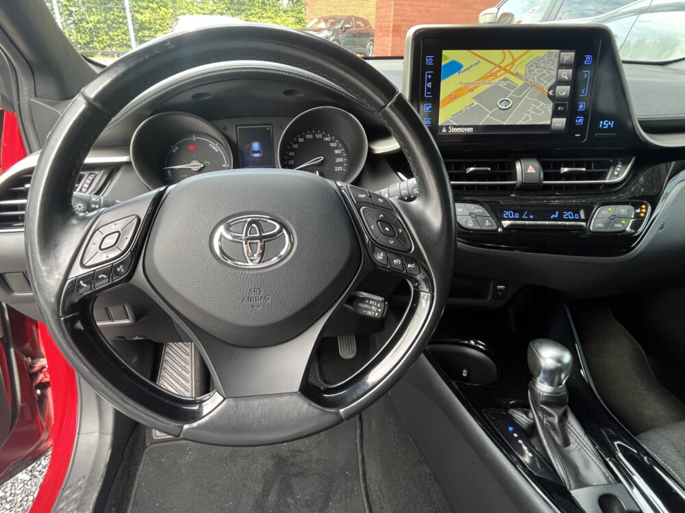 Toyota C-HR 1.8 Hybrid Executive // LED KOPLAMPEN // NAVI // CAMERA // ADAPTIVE CRUISE // STOELVERWARMING // CLIMA // 14