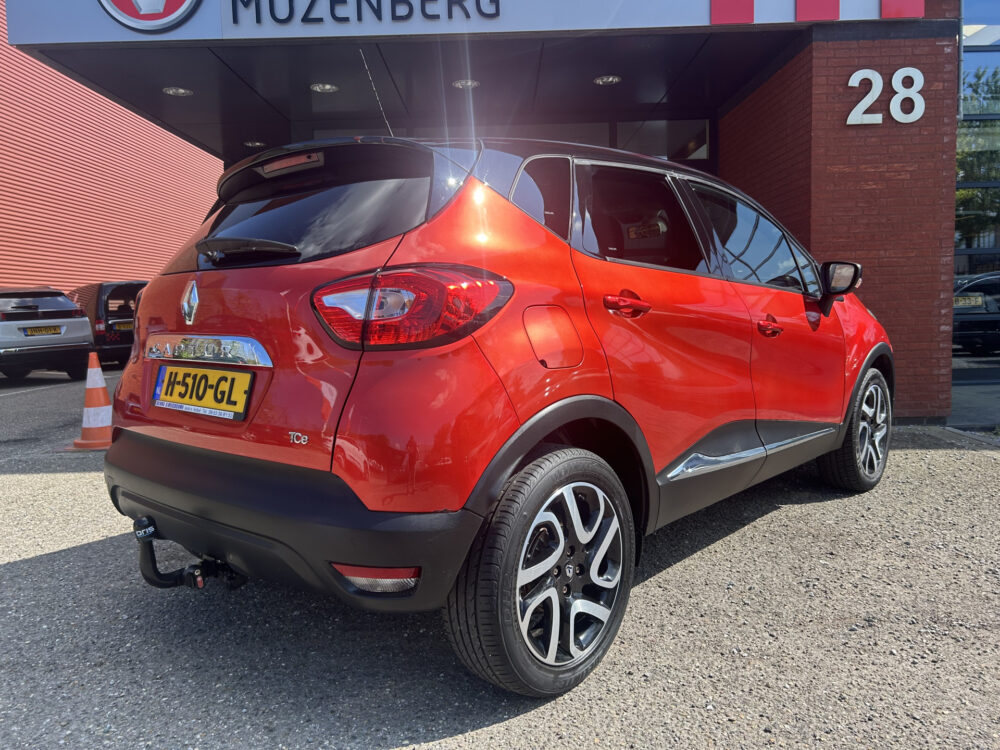 Renault Captur 1.2 TCe Dynamique // NAVI // PDC // CLIMA // CRUISE // TREKHAAK // BLUETOOTH // 2