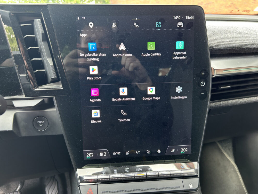 Renault Mégane E-Tech EV40 Boost Charge Techno // GROOT NAVI + CARPLAY // FULL LED // CAMERA // CLIMA // STOEL + STUURWIELVERWARMING // SFEERVE 19