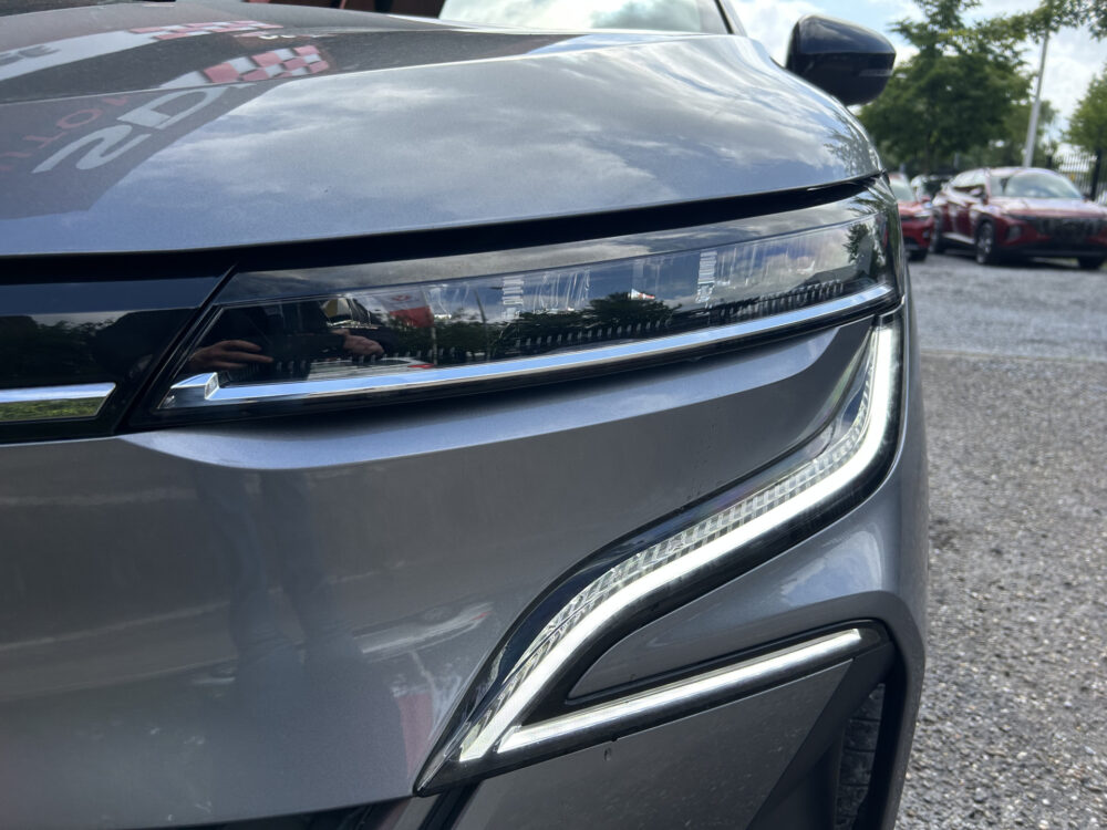 Renault Mégane E-Tech EV40 Boost Charge Techno // GROOT NAVI + CARPLAY // FULL LED // CAMERA // CLIMA // STOEL + STUURWIELVERWARMING // SFEERVE 25