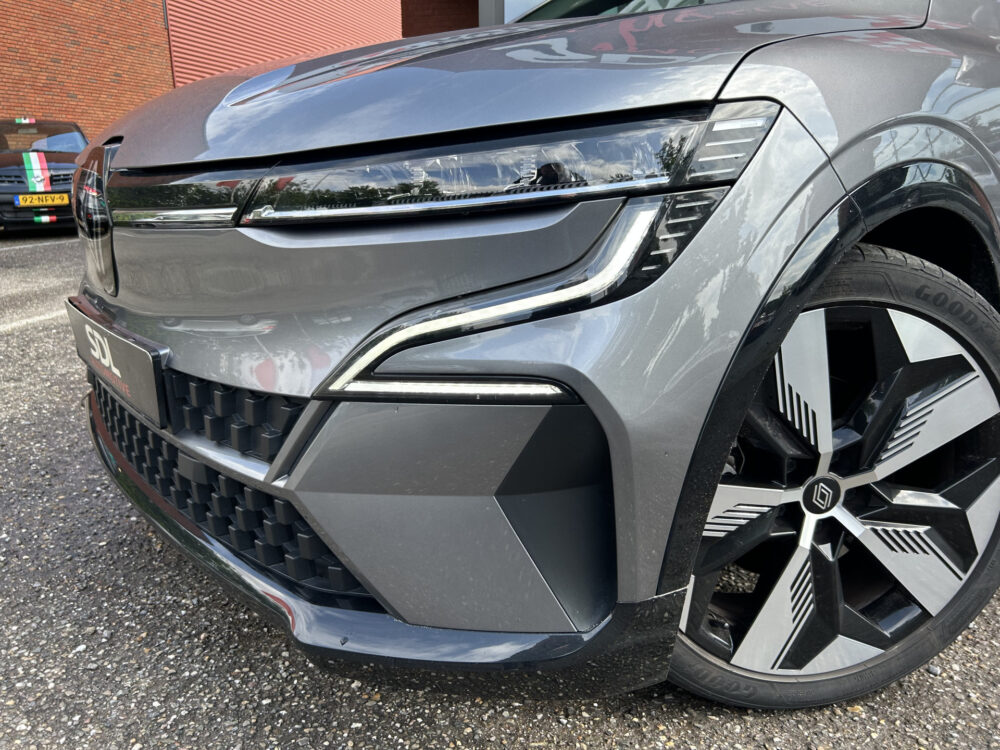 Renault Mégane E-Tech EV40 Boost Charge Techno // GROOT NAVI + CARPLAY // FULL LED // CAMERA // CLIMA // STOEL + STUURWIELVERWARMING // SFEERVE 26
