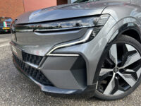 Renault Mégane E-Tech EV40 Boost Charge Techno // GROOT NAVI + CARPLAY // FULL LED // CAMERA // CLIMA // STOEL + STUURWIELVERWARMING // SFEERVE 60