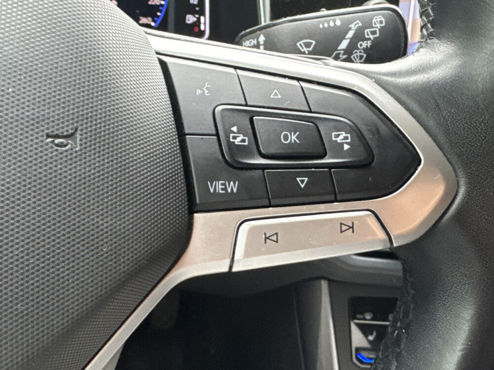 Volkswagen Polo 1.0 TSI R-Line Business // NAVI // CAMERA // ADAPTIVE CRUISE // DIGITAAL COCKPIT // STOELVERWARMING // 13