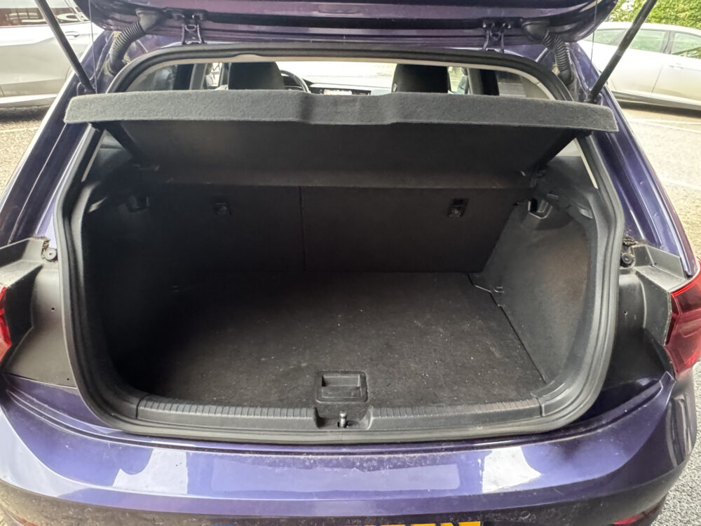 Volkswagen Polo 1.0 TSI R-Line Business // NAVI // CAMERA // ADAPTIVE CRUISE // DIGITAAL COCKPIT // STOELVERWARMING // 29