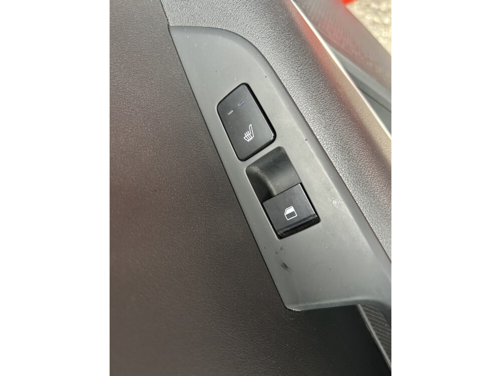 Kia Niro 1.6 GDi Hybrid ExecutiveLine // FULL LED // SCUIFKANTELDAK // HARMAN KARDON AUDIO // NAVI + CARPLAY // CAMERA // MEMORY SEAT 35